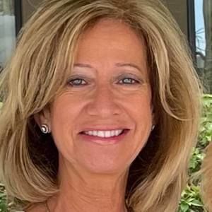 Meet your Posher, Carol